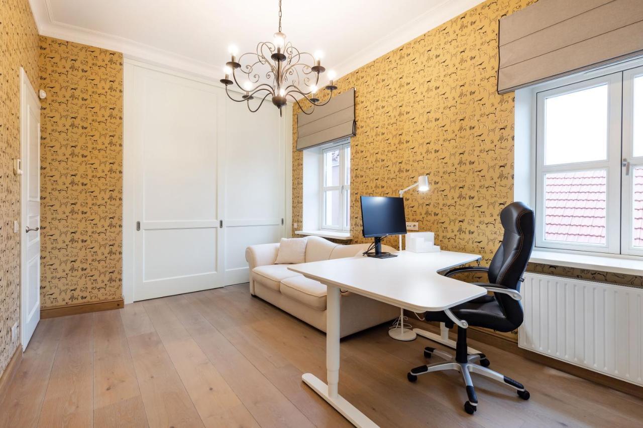Luxury 2Bdr Heart Of Old Town Apartment วิลนีอุส ภายนอก รูปภาพ