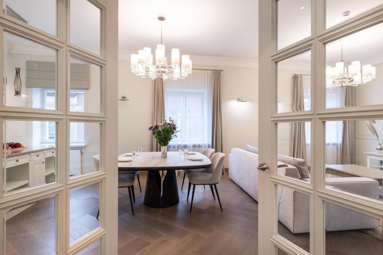 Luxury 2Bdr Heart Of Old Town Apartment วิลนีอุส ภายนอก รูปภาพ